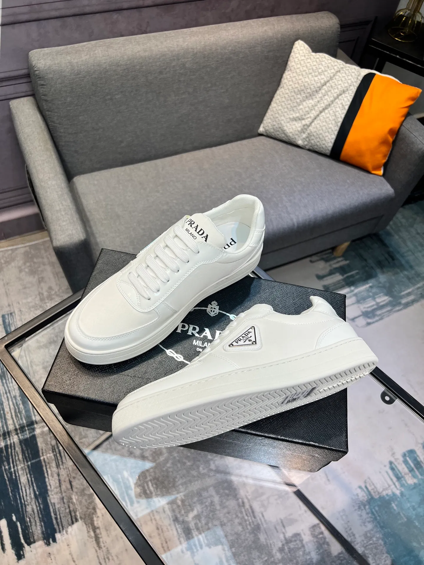 Men's men's shoes 💰440 [PRADA—Prada] latest model 🙈original replica! 👟👟👟Available here. The workmanship is top-notch. The upper is made of Italian 🇮🇹Imported calfskin. ❗️Breathable genuine leather lining @Suitable for travel. The original version has an enlarged engraved sole, making it suitable for all kinds of travels, showing low-key luxury. Let quality speak for itself. Color: Size: 38-44